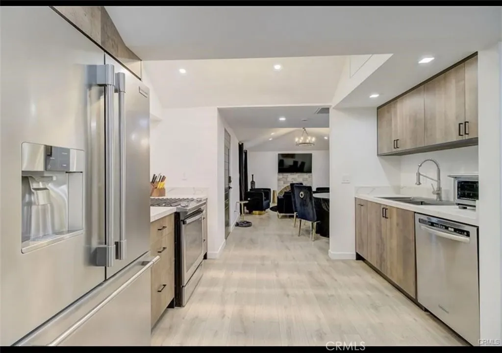 Additional image 9 of 9578 Sunland Blvd, Shadow Hills, CA 91040