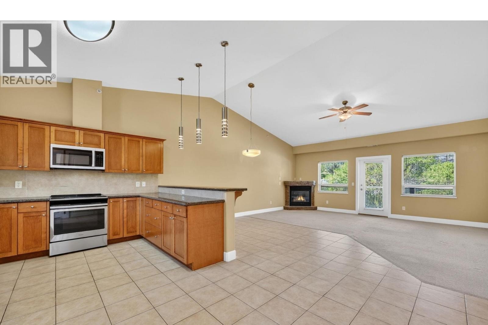 Additional image 8 of 337-3996 Beach Avenue, Peachland, BC, V0H1X5