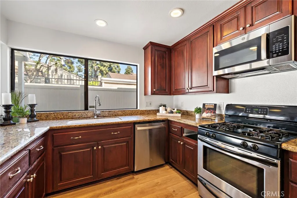 Additional image 44 of 2168 Kristin Ln, Costa Mesa, CA 92627
