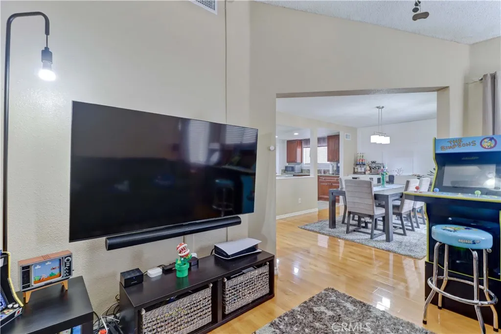 Additional image 84 of 1902 W Westwind St, Colton, CA 92324