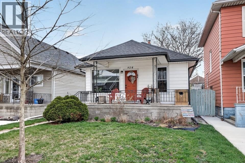 Additional image 7 of 924 Marentette Avenue, Windsor, ON, N9A2A3