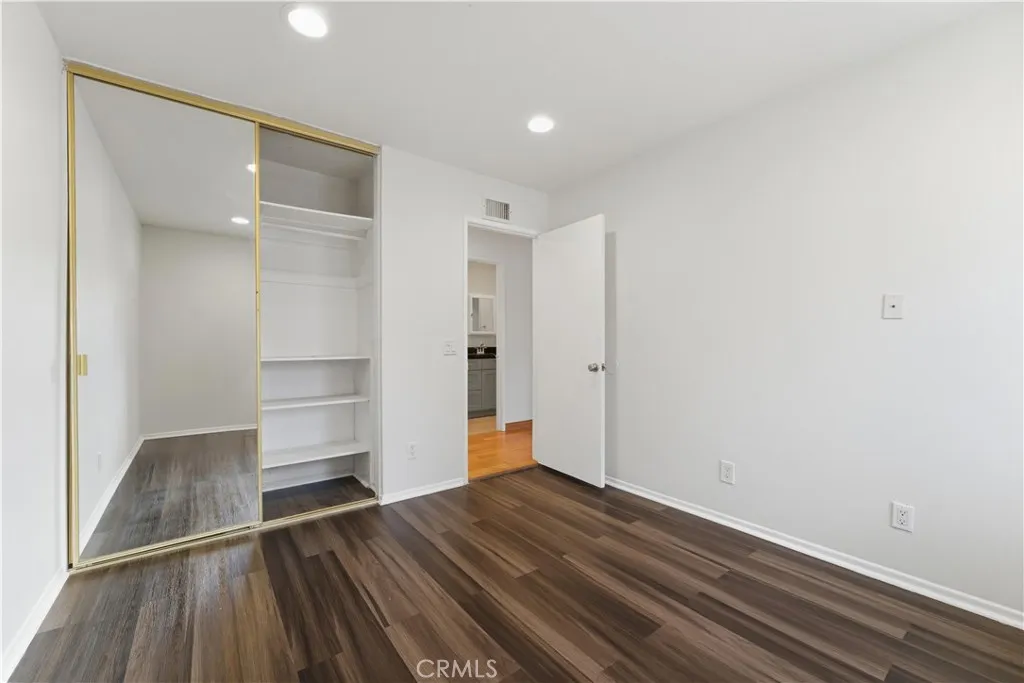 Additional image 73 of 15863 foothill Blvd, Rancho Cascades, CA 91342