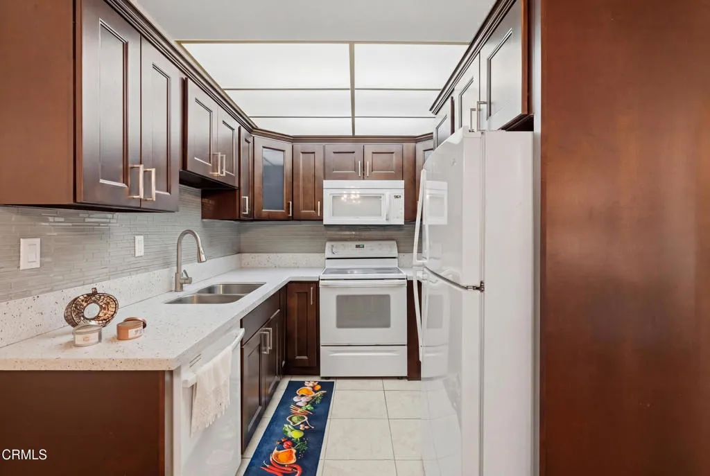 Additional image 16 of 1015 N Michillinda Avenue Unit 304, Pasadena, CA 91107