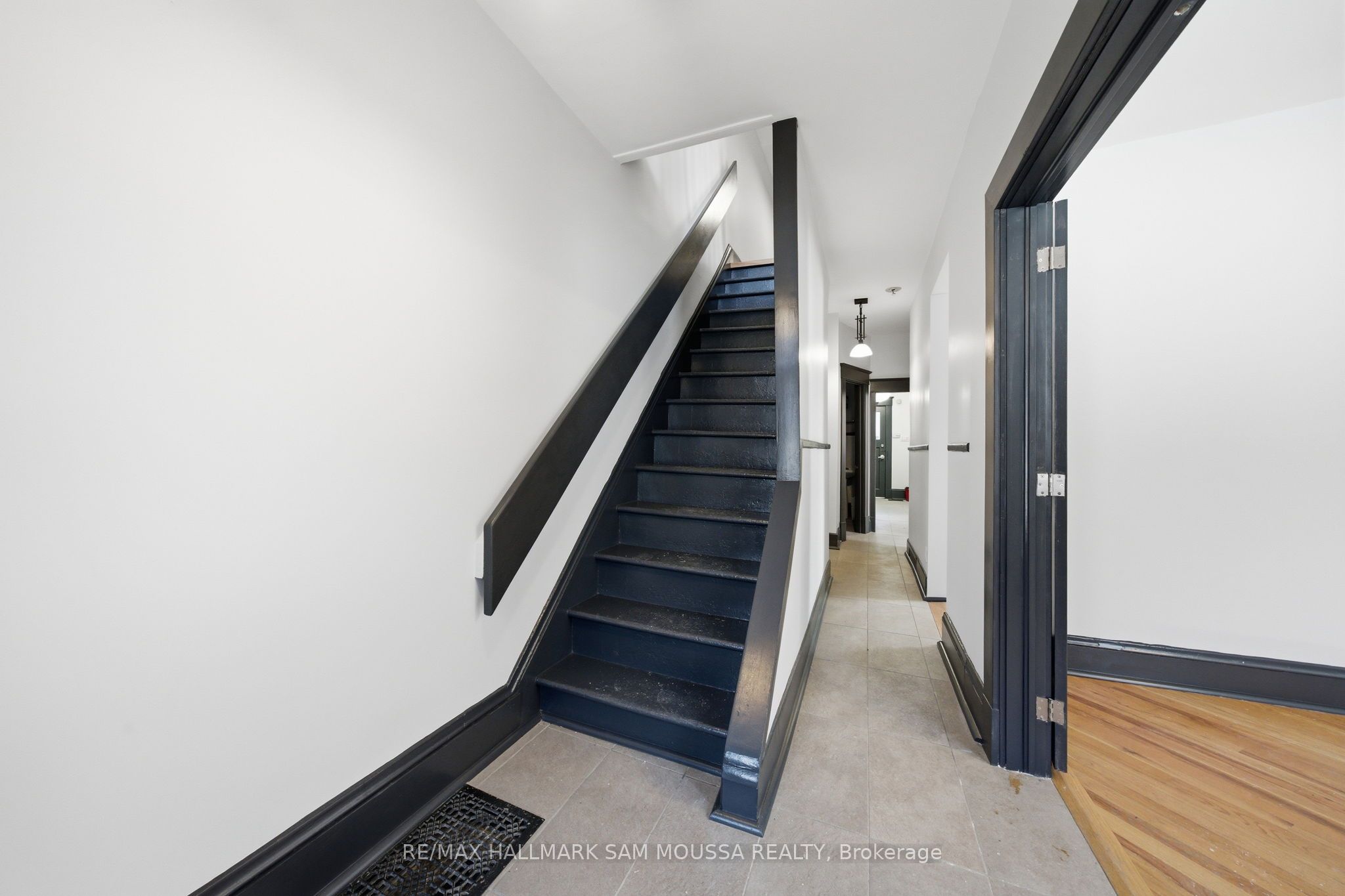 Additional image 6 of 79 Hinton Avenue N, Ottawa, ON, K1Y 0Z7