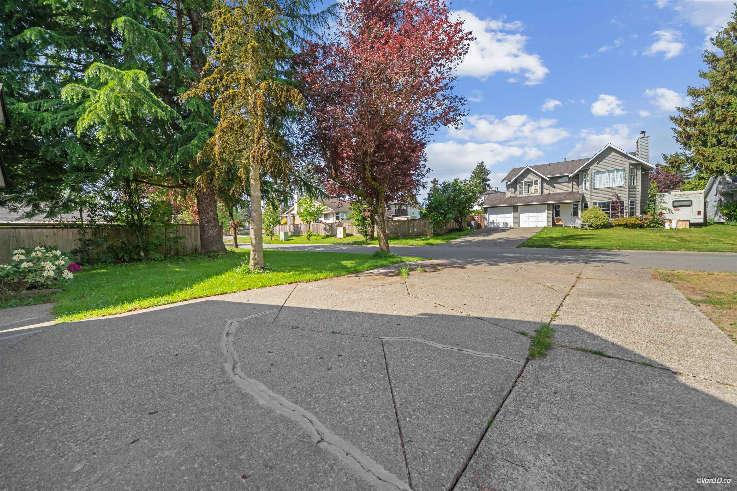 Additional image 3 of 6034 174 Street, Surrey, BC, V3S 1W9