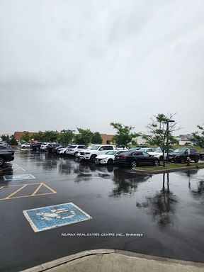 Additional image 6 of 202-30 Topflight Drive, Mississauga, ON, L5S 0A8