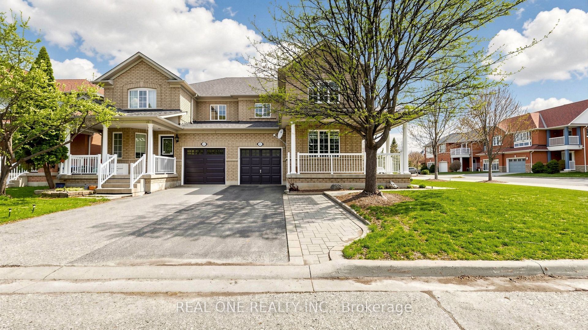 3265 Springrun Way, Mississauga, ON, L5M 6T1