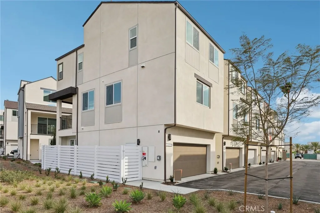 Additional image 35 of 1699 Coral Sea Lane, San Pedro, CA 90731