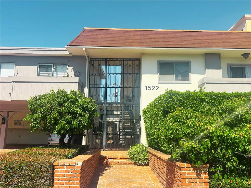 Additional image 2 of 1522 S Centinela Ave Unit 204, Los Angeles, CA 90025