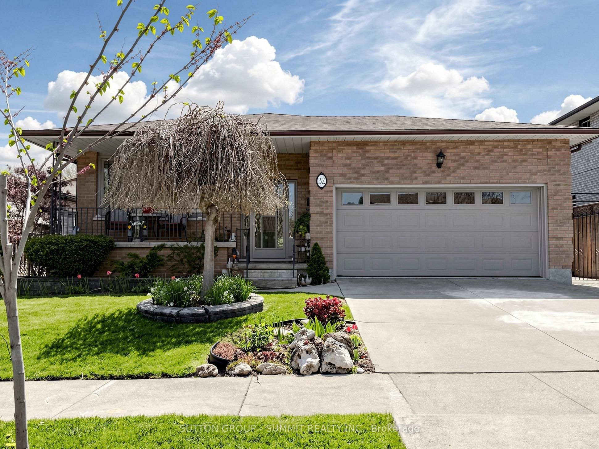 Additional image 3 of 32 Harbrite Drive, Hamilton, ON, L8G 4G5