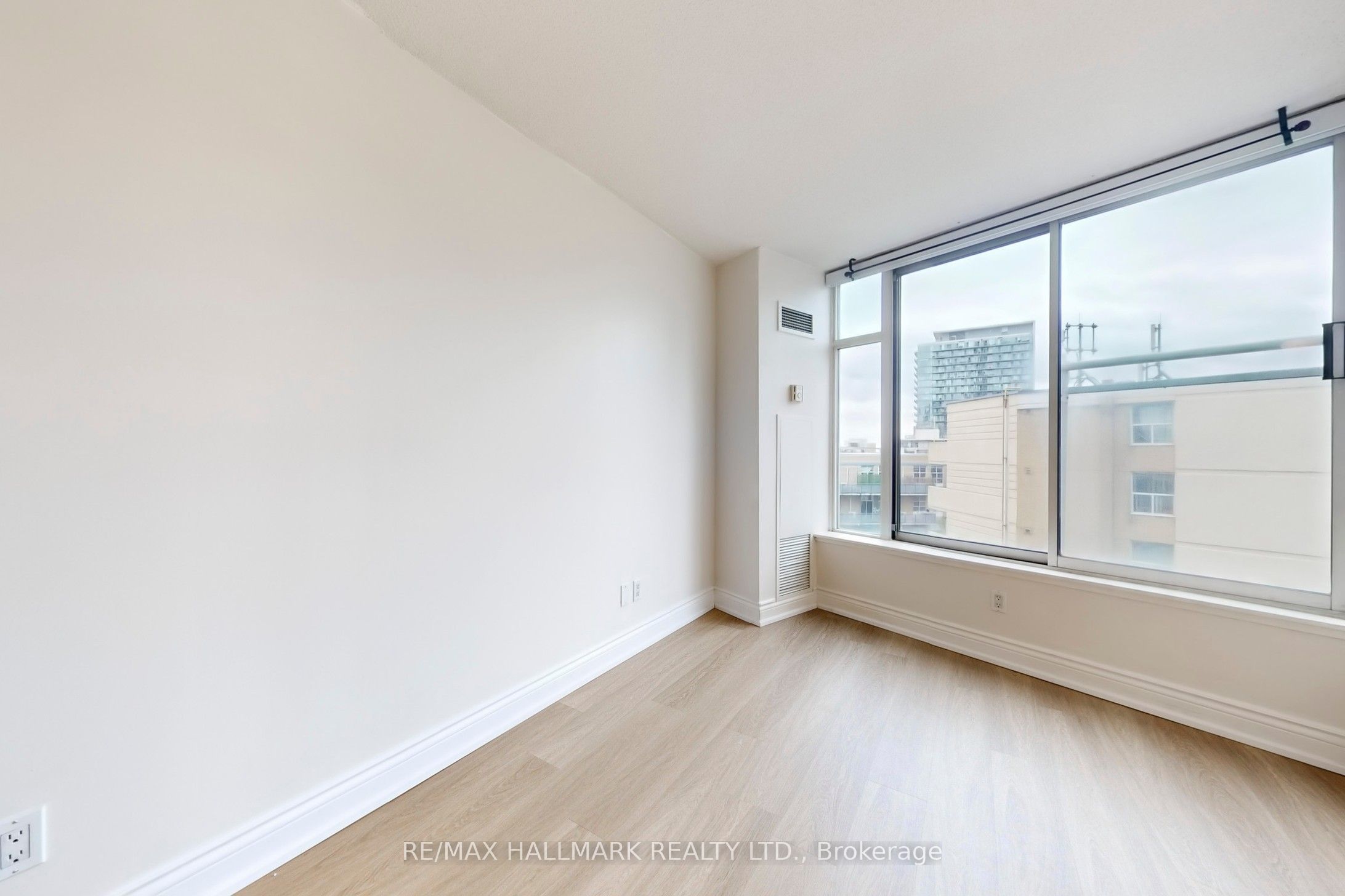 Additional image 6 of 1121-650 Queens Quay N/a W, Toronto, ON, M5V 3N2