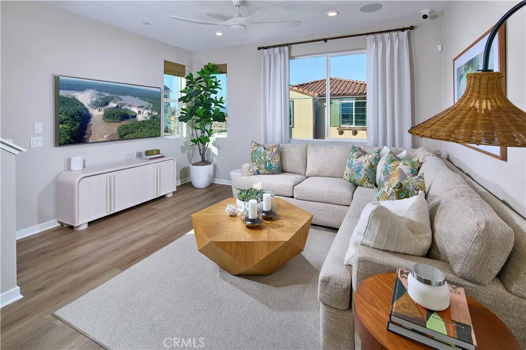 Additional image 4 of 12736 Hampton Avenue, Eastvale, CA 92880