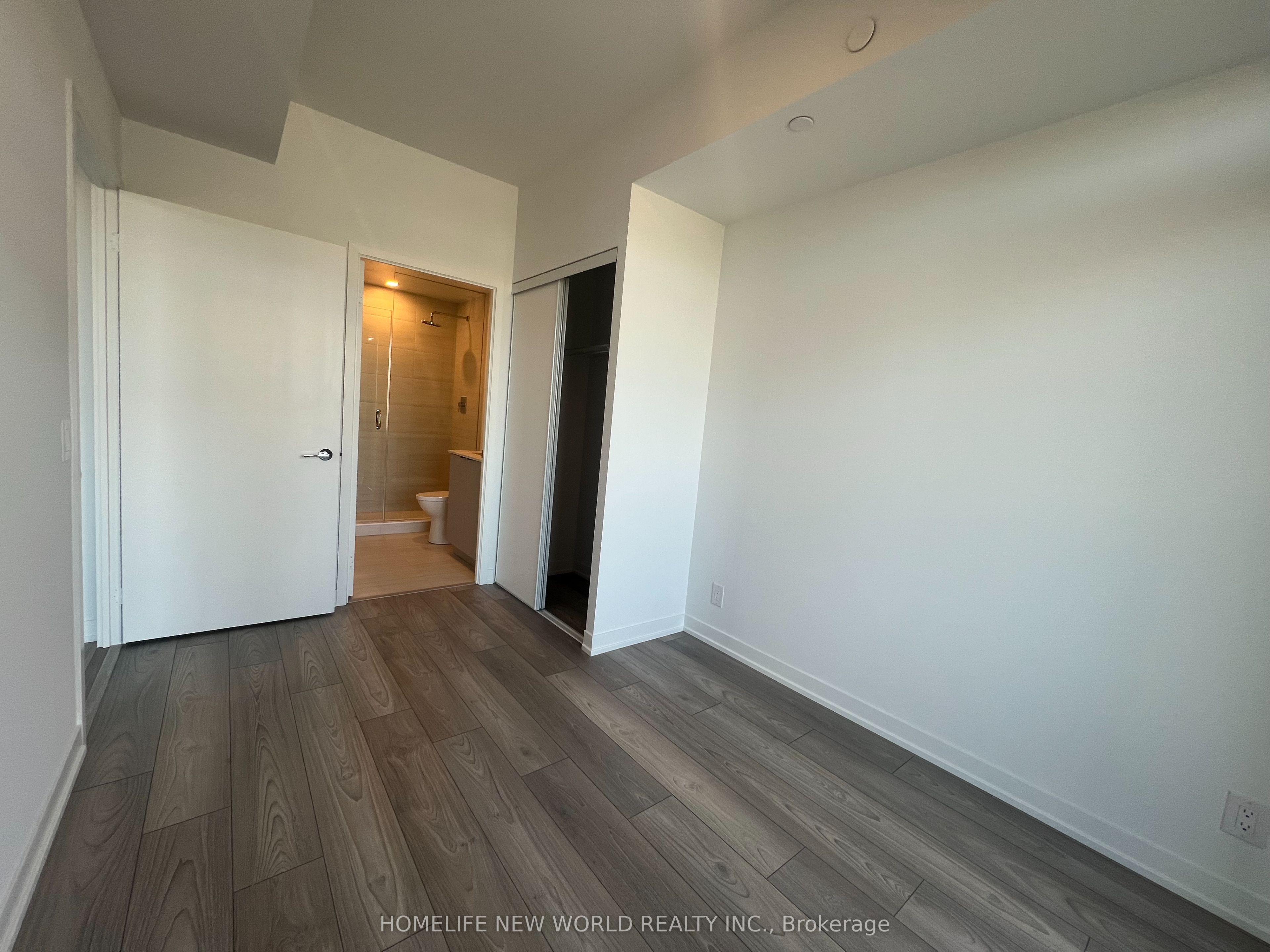 Additional image 4 of 811-285 Dufferin Street, Toronto, ON, M6K 1E6