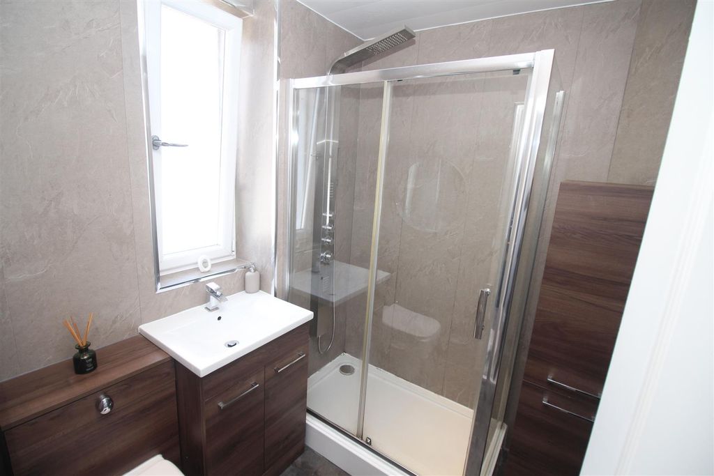 Additional image 12 of 2 bed flat for saleBannockburn Street, Greenock PA16