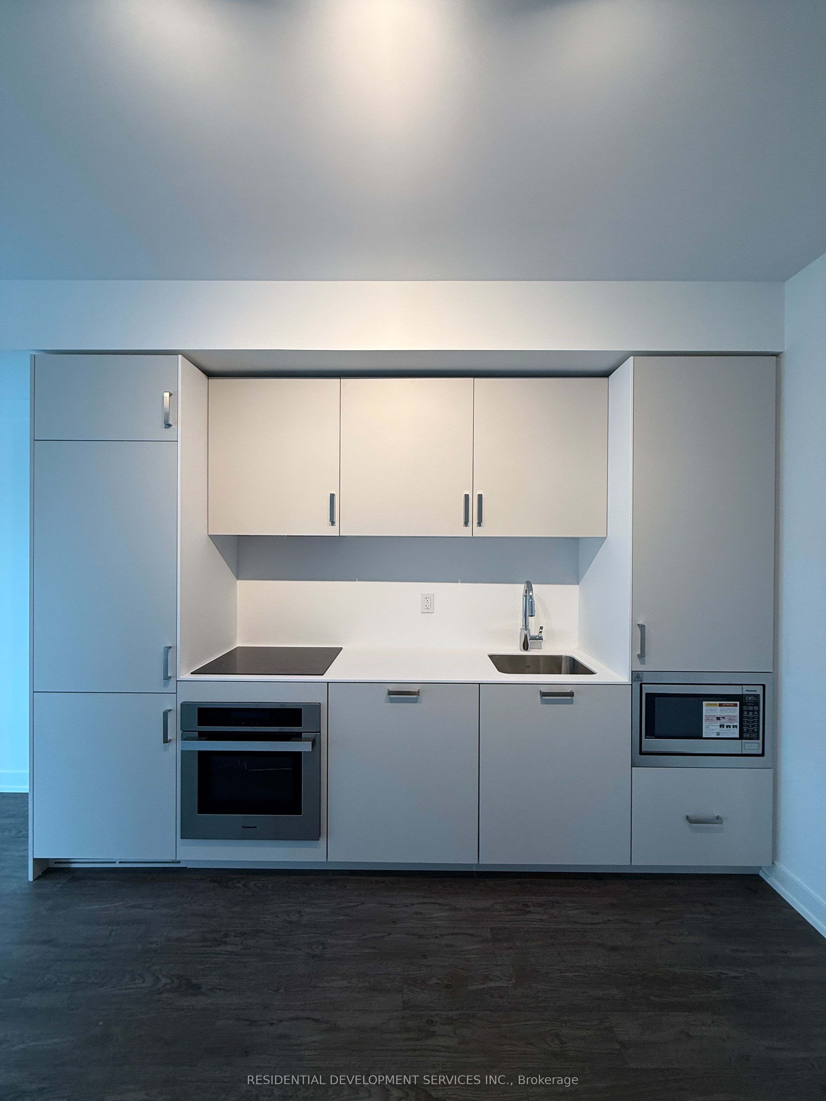 Additional image 3 of 1512-88 Queen Street, Toronto, ON, M5C 0B6