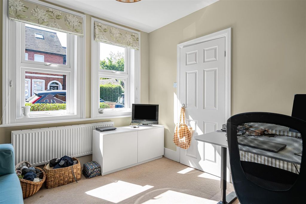 Additional image 17 of 4 bed detached house for saleCollege Rise, Maidenhead SL6
