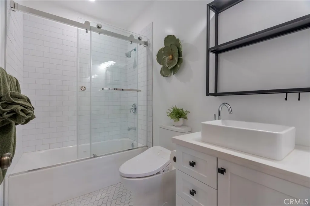 Additional image 14 of 1322 N June Street, Los Angeles, CA 90028