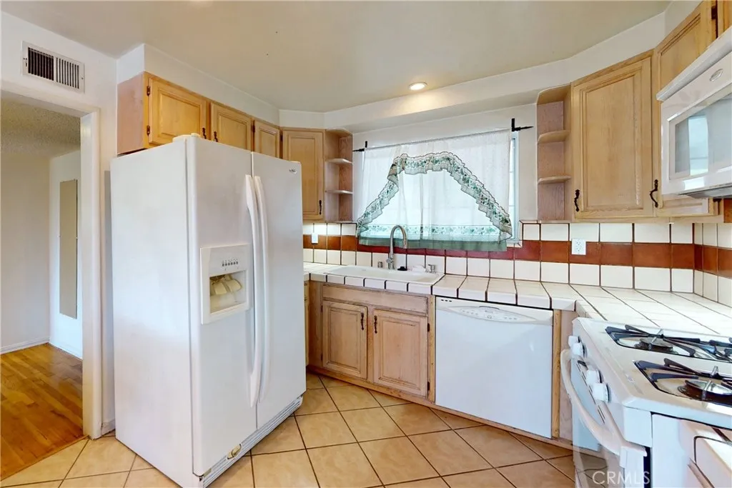Additional image 6 of 11918 Cameo Place, Granada Hills, CA 91344