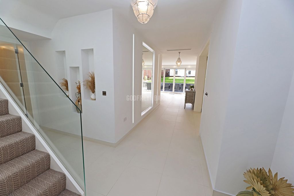 Additional image 5 of 4 bed detached house for saleTenterden Gardens, London NW4