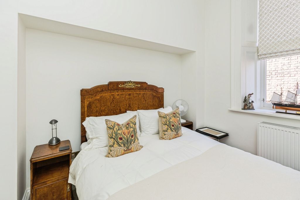 Additional image 14 of 2 bed flat for saleBlencowe Close, Chester CH1