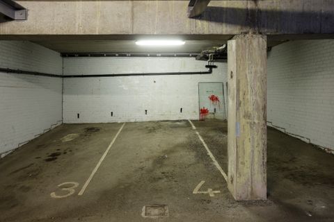 Kings Stable Lane, Grassmarket, Edinburgh EH1, Parking/garage to rent