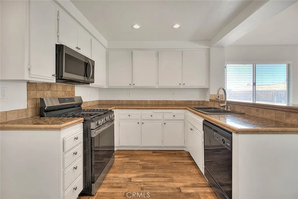 Additional image 86 of 15151 Desert Oak Cir, Victorville, CA 92394