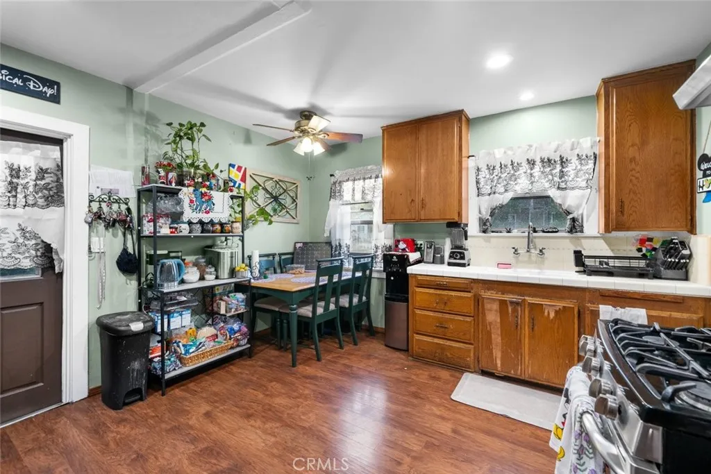 Additional image 95 of 244 N 10th St, Santa Paula, CA 93060