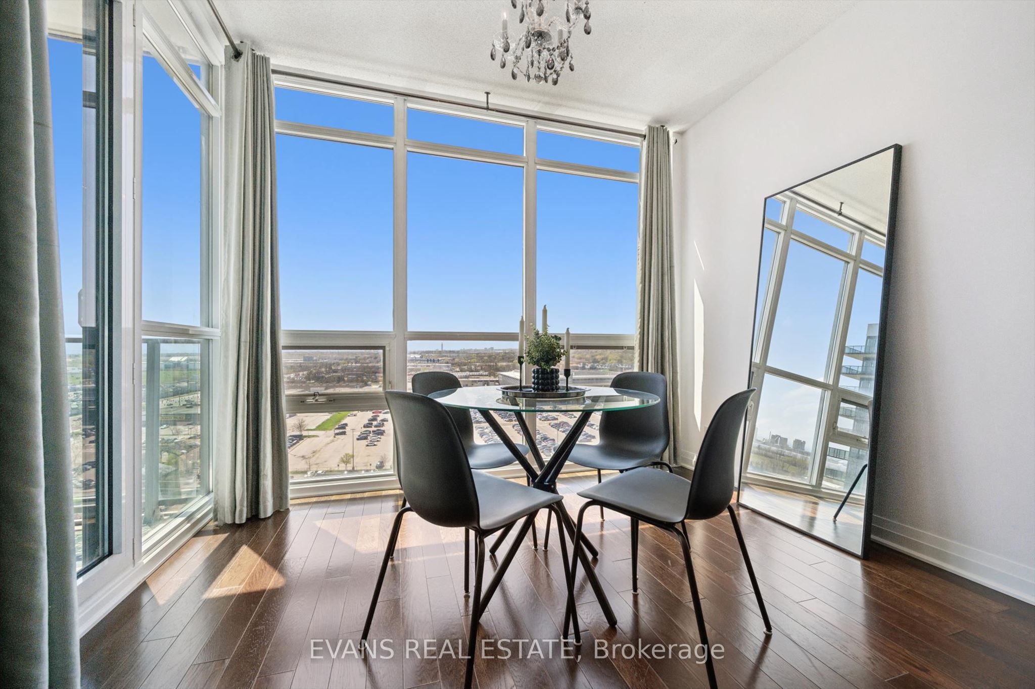 Additional image 5 of 1411-1055 Southdown Road, Mississauga, ON, L5J 0A3