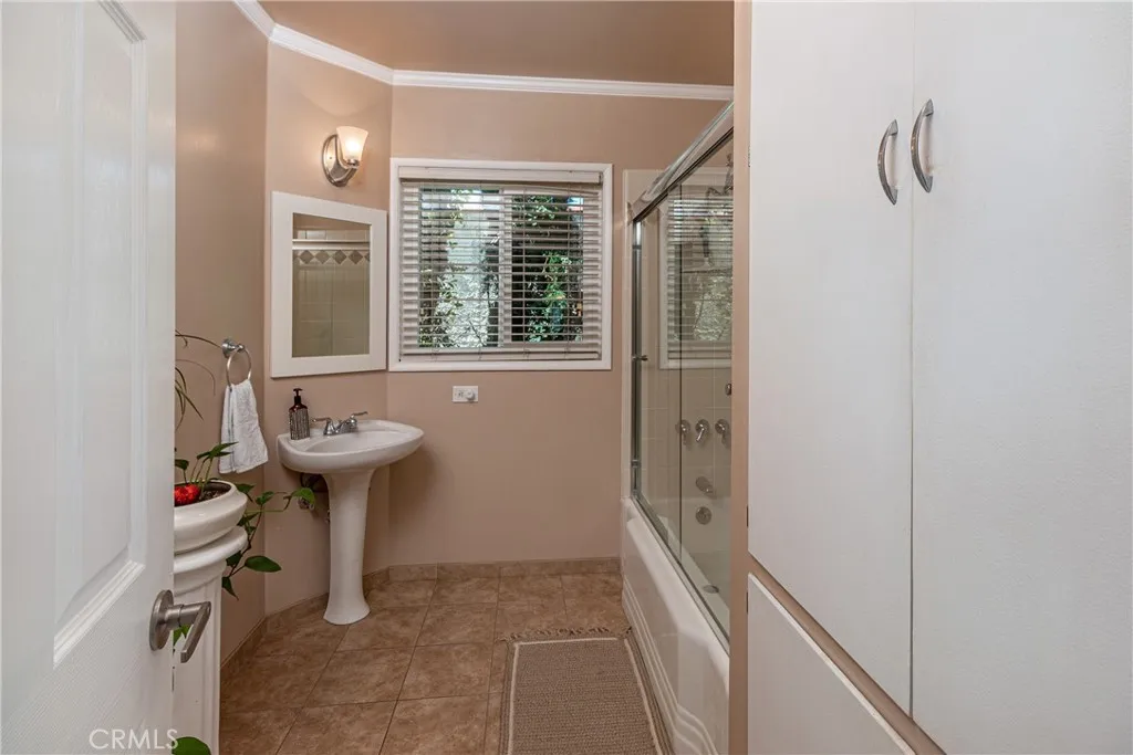 Additional image 18 of 1030 E San Jose Ave, Burbank, CA 91501