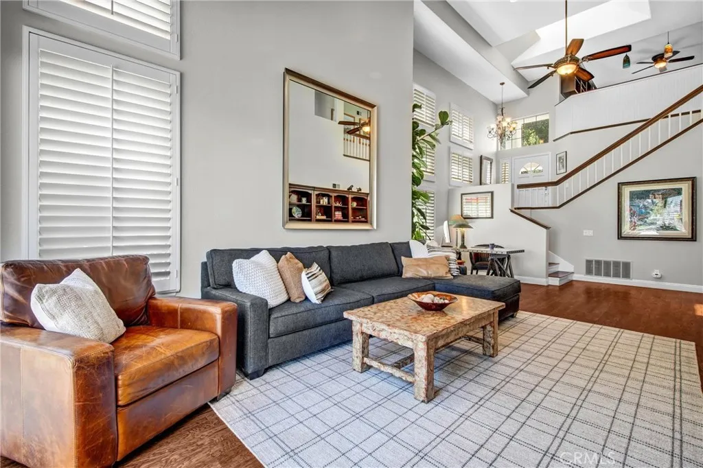 Additional image 6 of 24604 Brighton Dr, Valencia, CA 91355