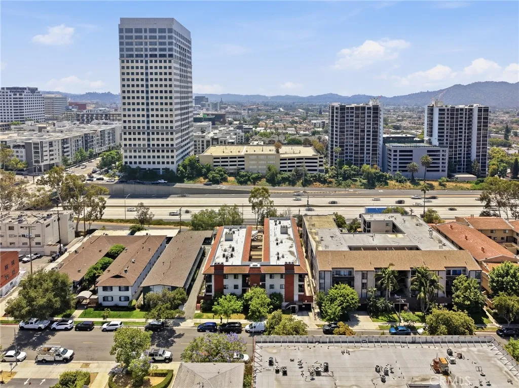 Additional image 34 of 330 Burchett Street Unit 206, Glendale, CA 91203