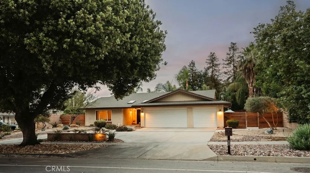 1411 W Olive Ave, Redlands, CA 92373 photo 3