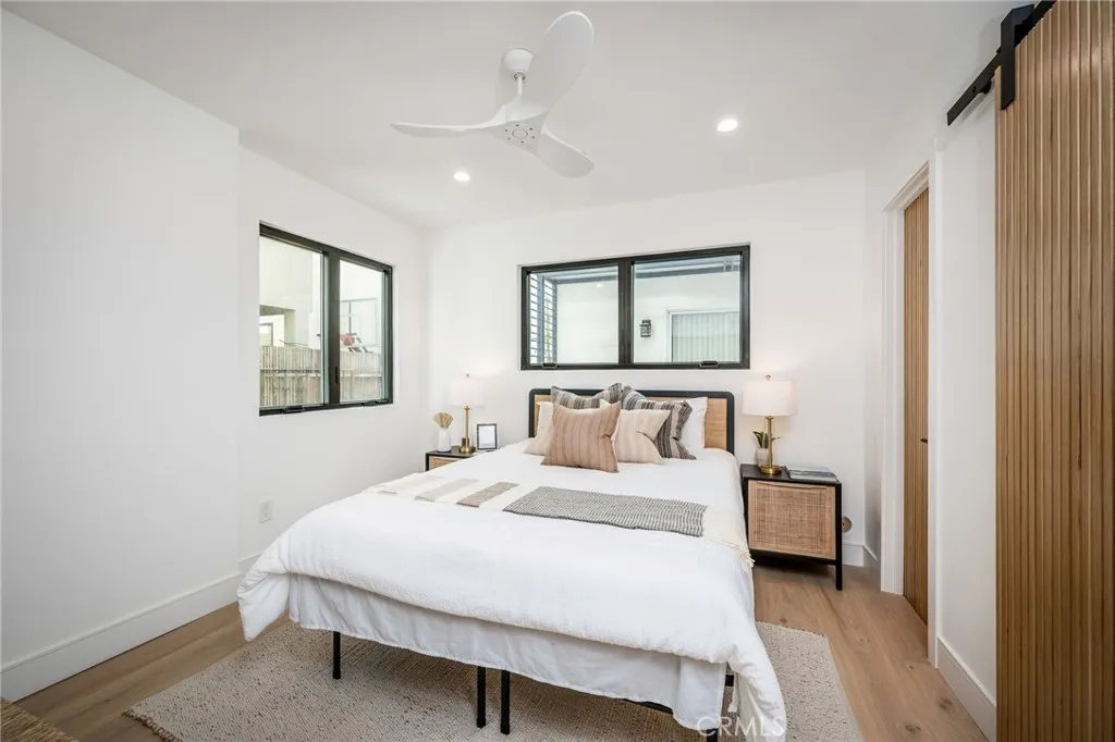 Additional image 39 of 89 Bayview Dr, Manhattan Beach, CA 90266