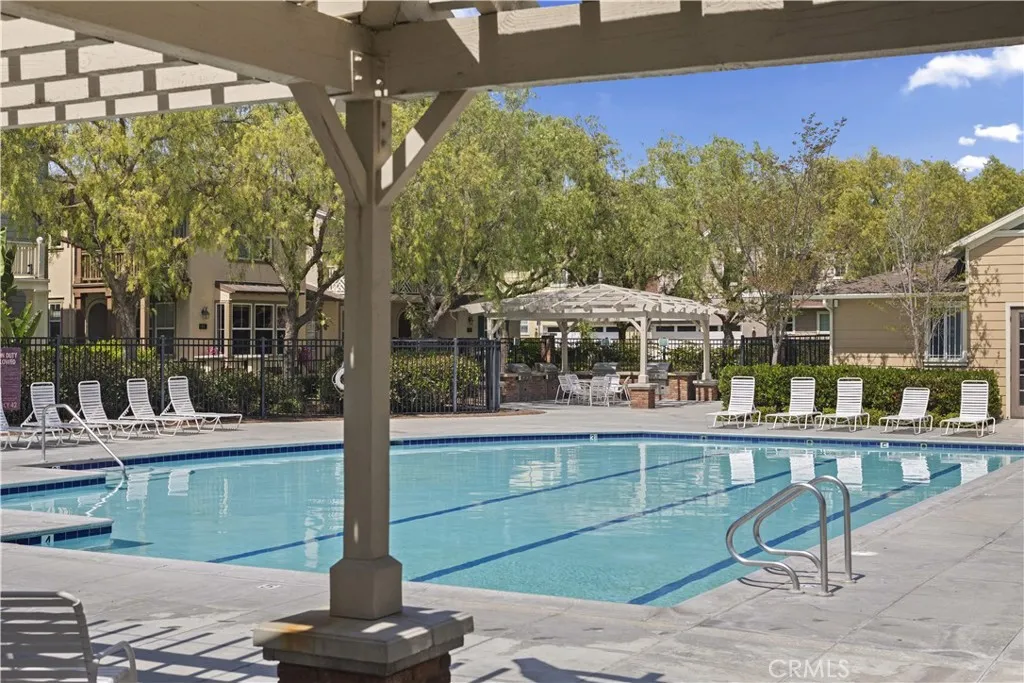 Additional image 51 of 328 Flyers Ln, Tustin, CA 92782