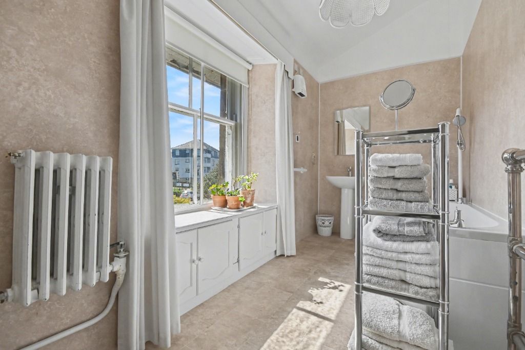 Additional image 43 of 5 bed detached house for sale189 Eldon Street, Inverclyde, Greenock PA16