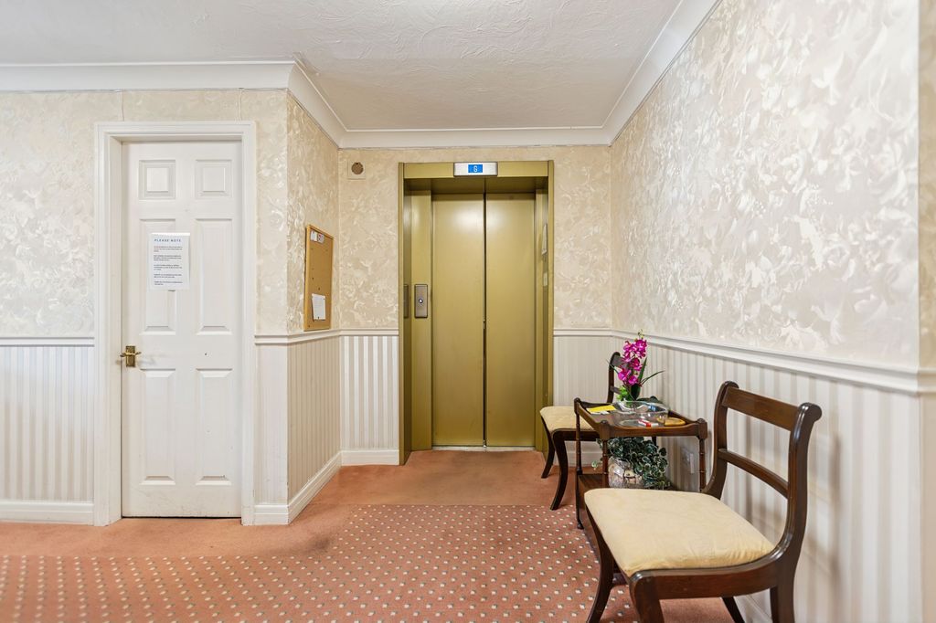 Additional image 27 of 1 bed flat for saleFlat 19 Princes Court, Helensburgh G84