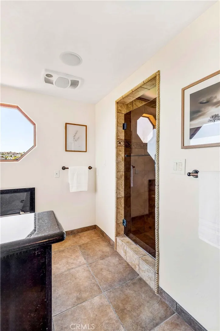 Additional image 88 of 1992 San Remo Dr, Laguna Beach, CA 92651
