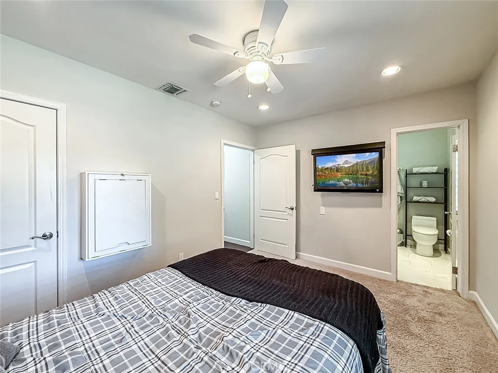 Additional image 109 of 23433 Hatteras St, Woodland Hills, CA 91367