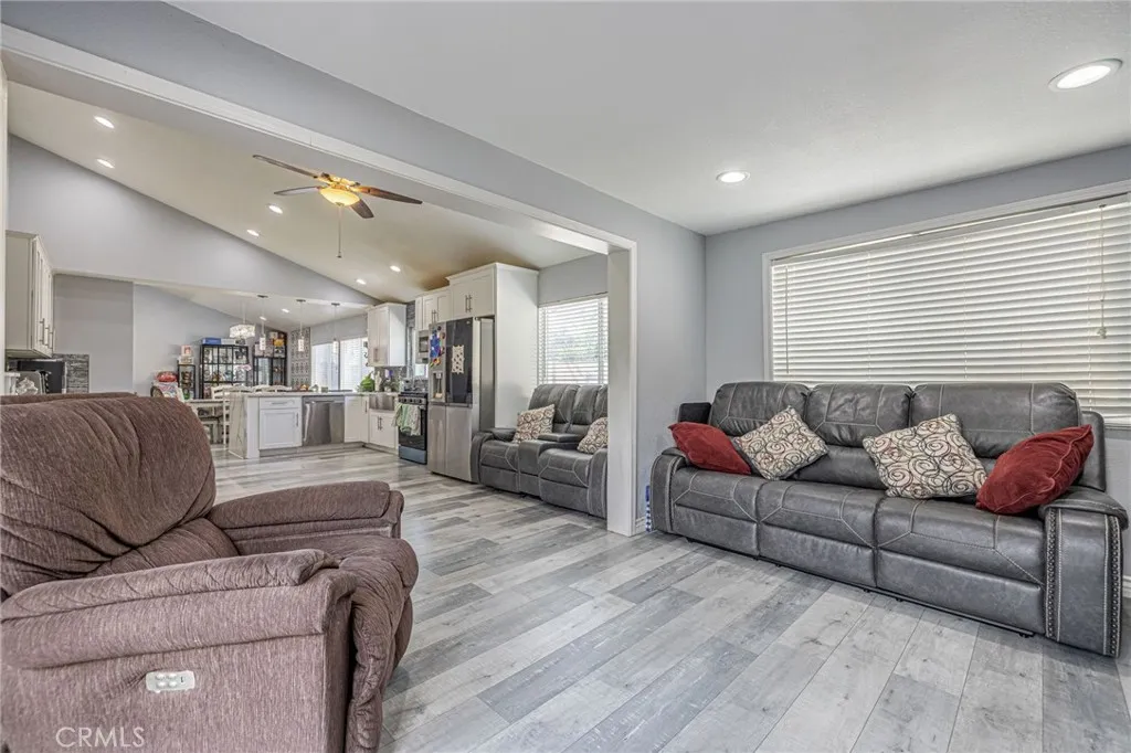 Additional image 58 of 2078 N Swindon Ave, Simi Valley, CA 93063