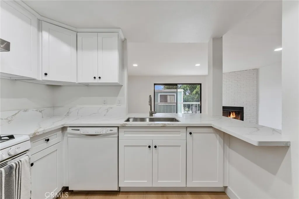 Additional image 26 of 1070 Walnut Grove Ave Unit F, Rosemead, CA 91770