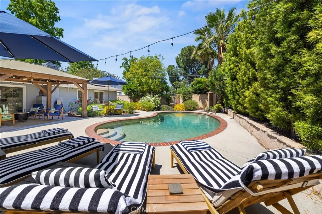 Additional image 93 of 8420 Cozycroft Ave, Winnetka, CA 91306