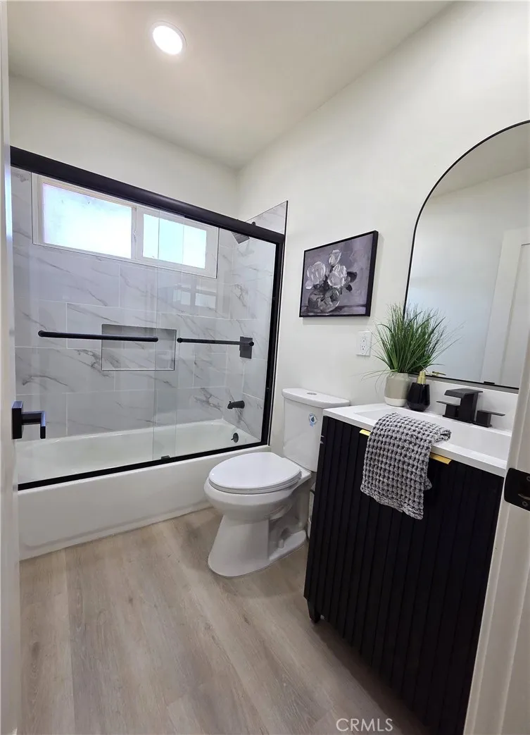 Additional image 28 of 14007 Parthenia, Panorama City, CA 91402
