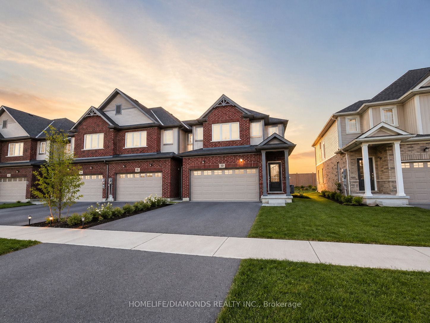 95 Bur Oak Drive, Thorold, ON, L2V 0L8