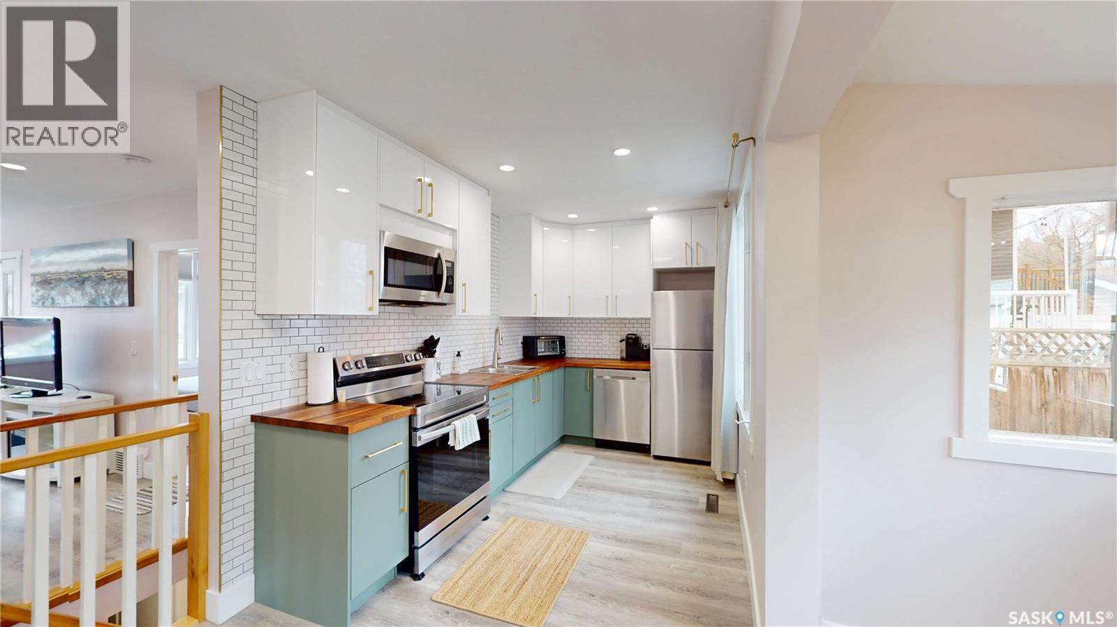 1232 2nd Avenue N, Saskatoon, SK, S7K2E4