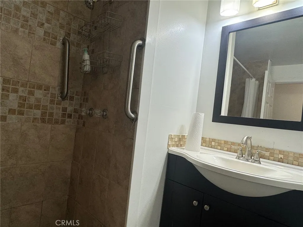 Additional image 16 of 17700 Avalon Boulevard Unit 40, Carson, CA 90746