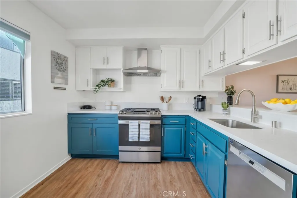 Additional image 50 of 4173 W Sarah Street, Burbank, CA 91505