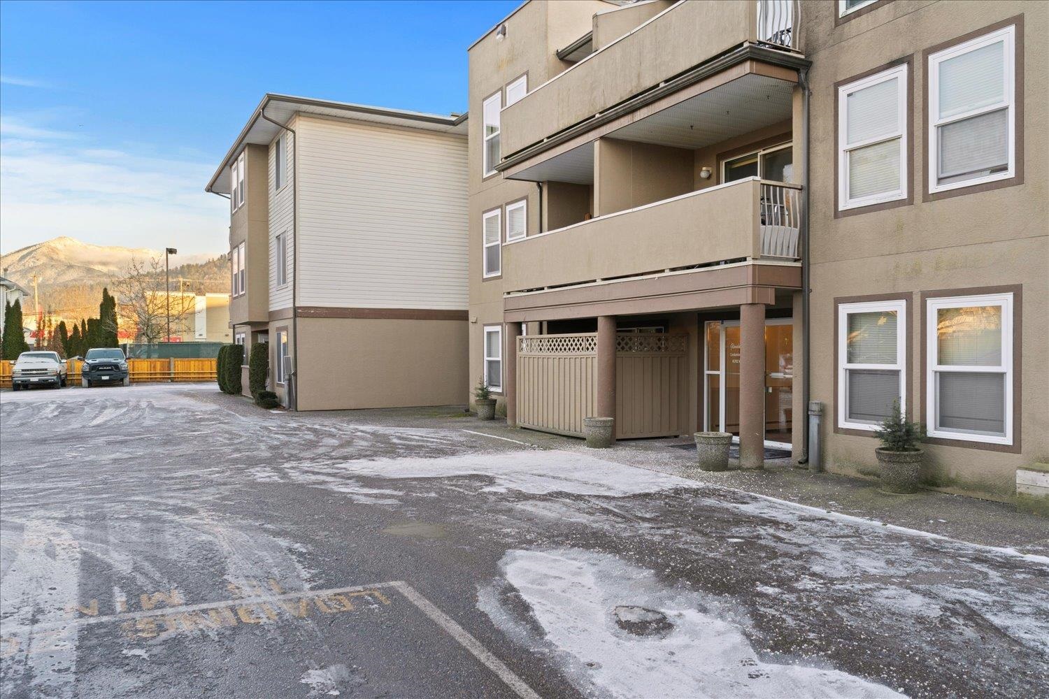 Additional image 2 of 208-45702 Watson Road, Chilliwack, BC, V2R 3E6