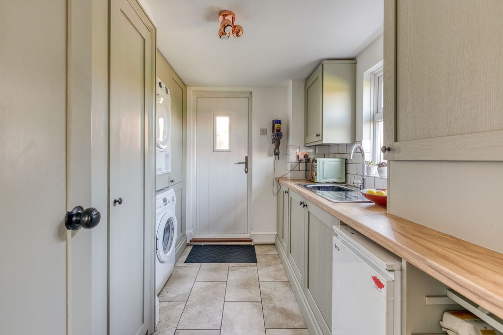 Additional image 15 of 5 bed end terrace house for saleMontrose, St Clement JE2