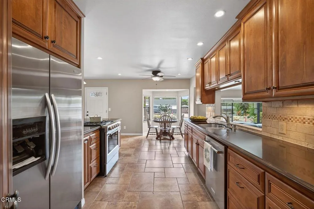 Additional image 4 of 245 E Oak View Avenue, Oak View, CA 93022