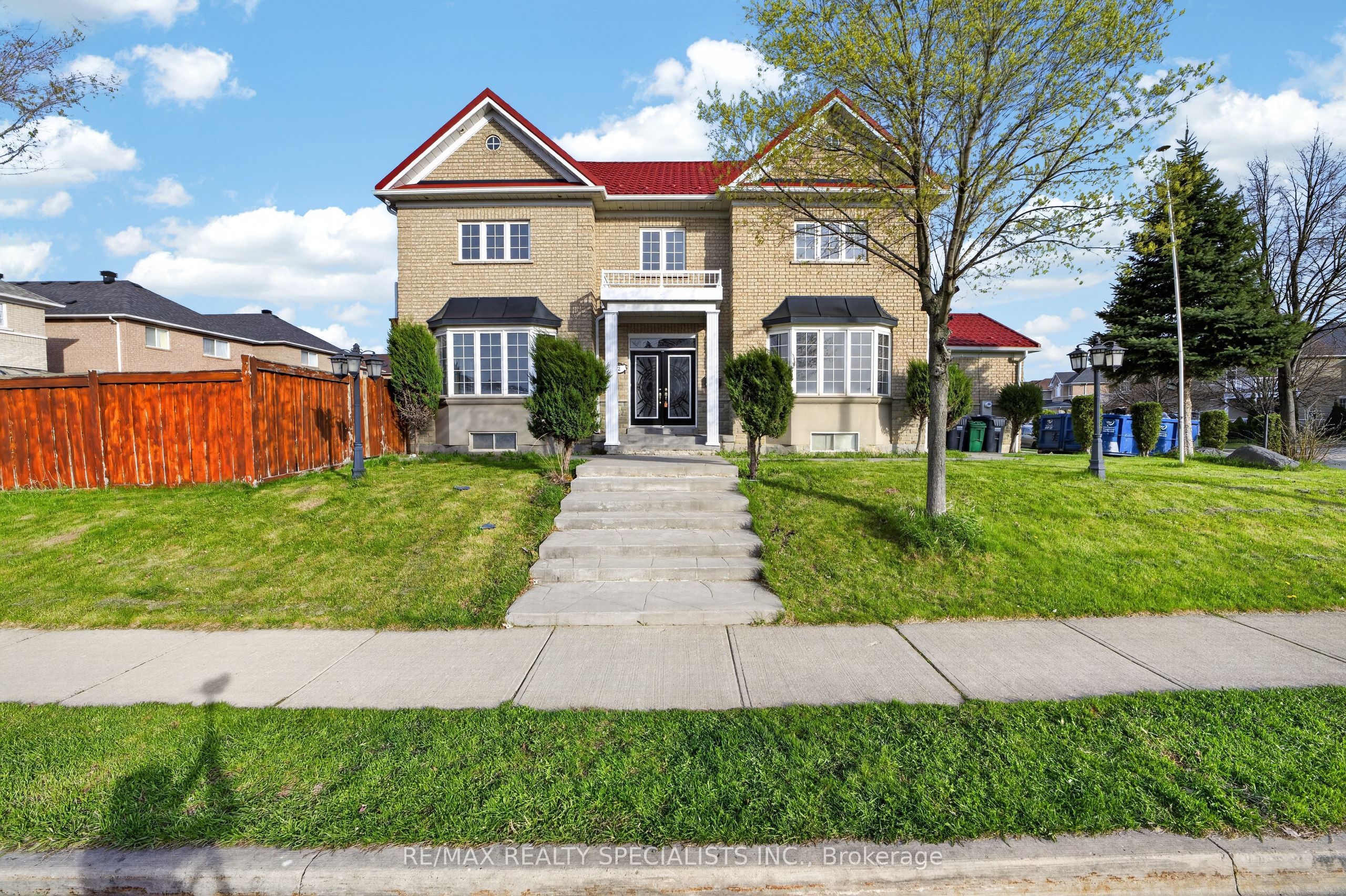 2 Loggers Lane, Brampton, ON, L6X 4T3 photo 2